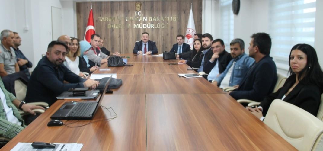 2025 YILI HAYVAN HASTALIKLARI İLE MÜCADELE DEĞERLENDİRME TOPLANTISI YAPILDI