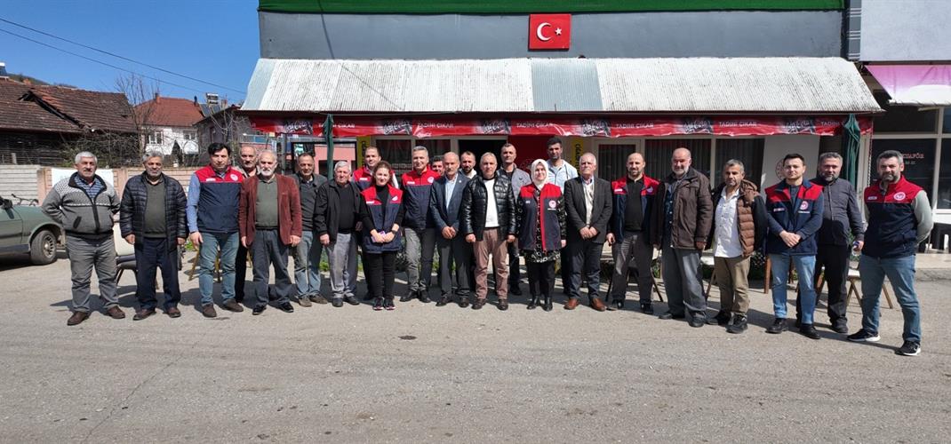 DÜZCE’DE CUMA BULUŞMALARI KAPSAMINDA ÜRETİCİLERLE GÖLYAKA İÇMELER KÖYÜ’NDE BİR ARAYA GELİNDİ